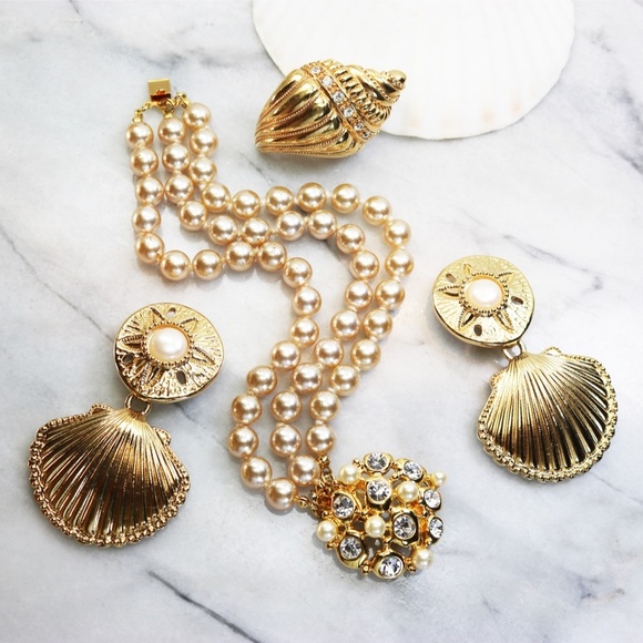 ⚜️ Vintage Kenneth Lane Multistrand Pearl Bracelet - Picture 7 of 16